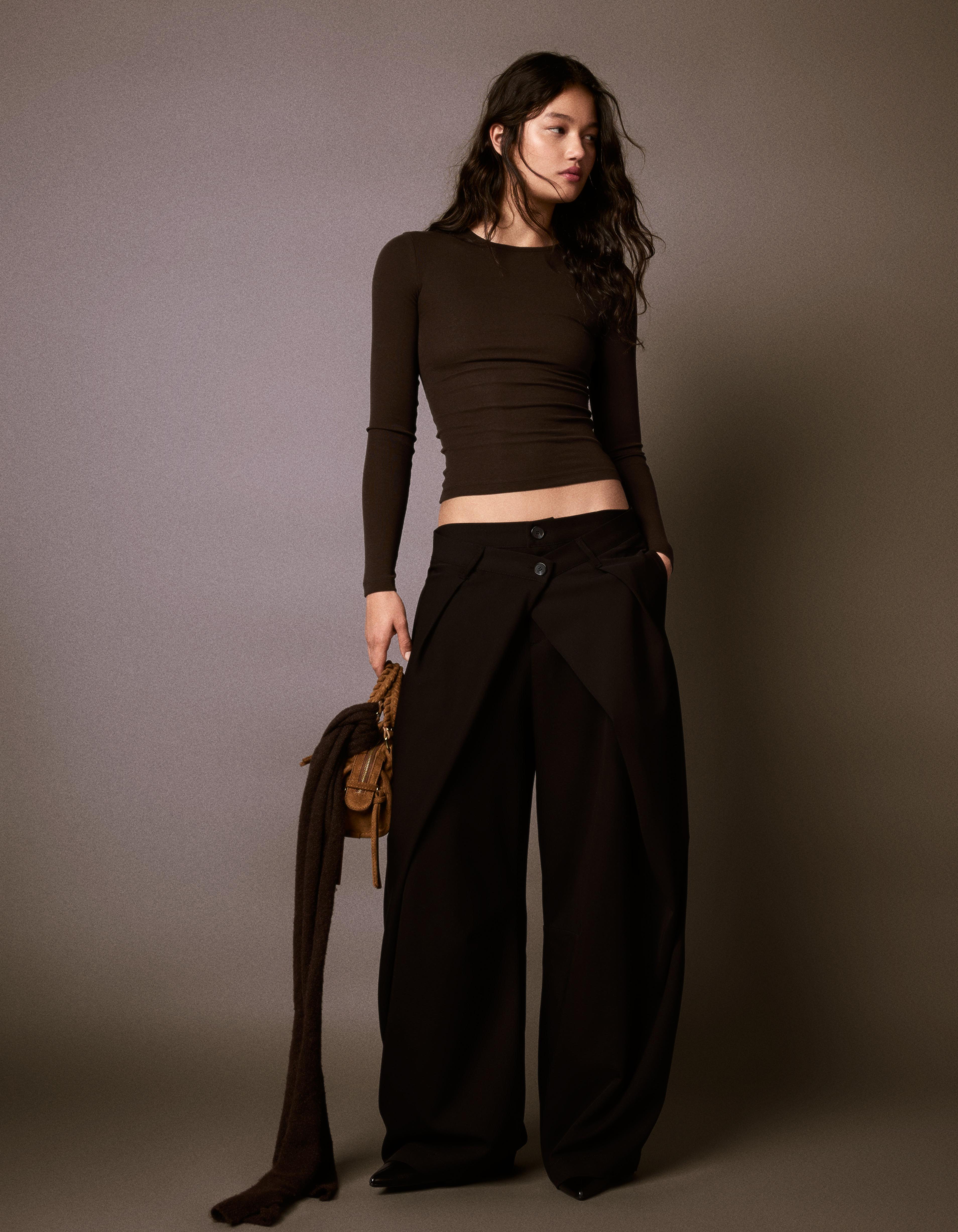 Round neck long-sleeve T-shirt — Brown