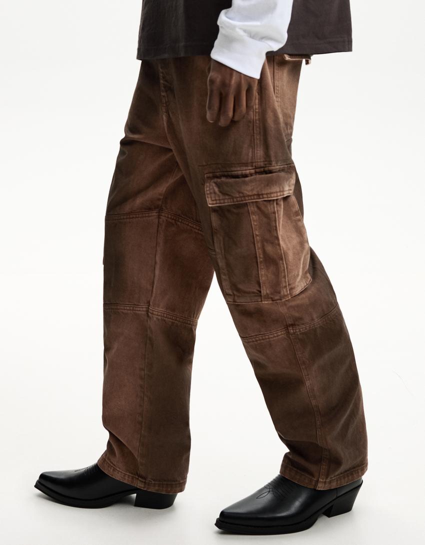 Baggy cargo pants