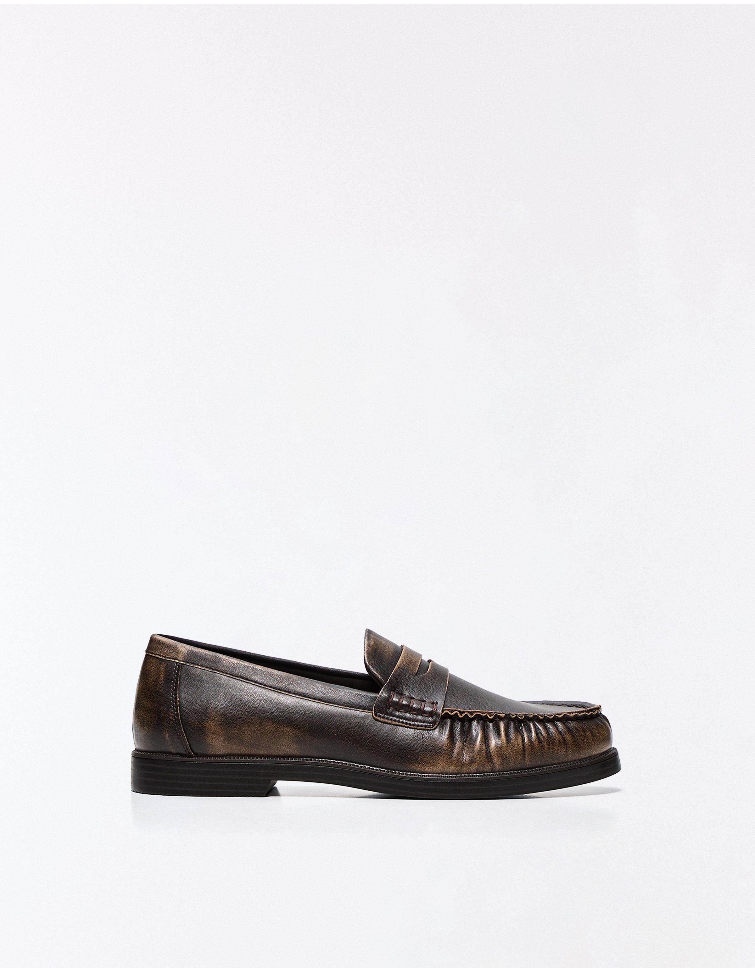 BRUSHED LOAFERS — Brown