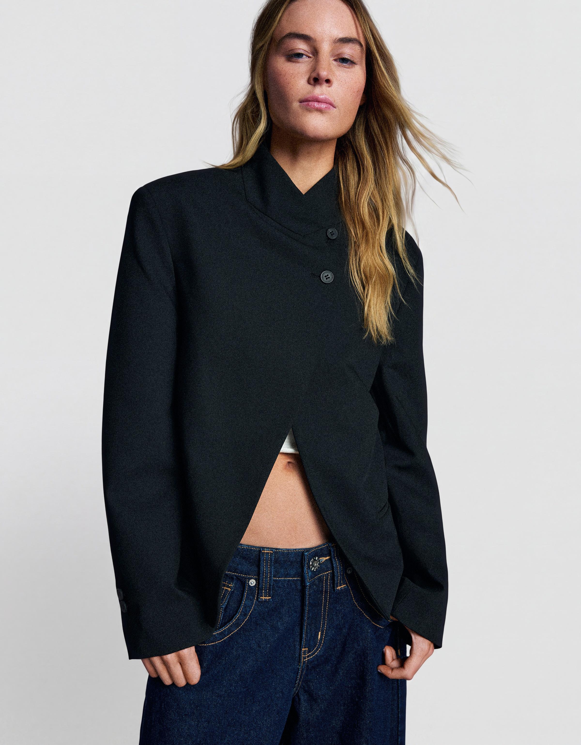 Double-breasted button-up blazer — Black