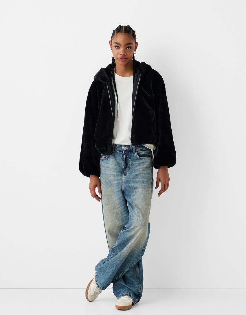 Jacket with faux fur hood-Black