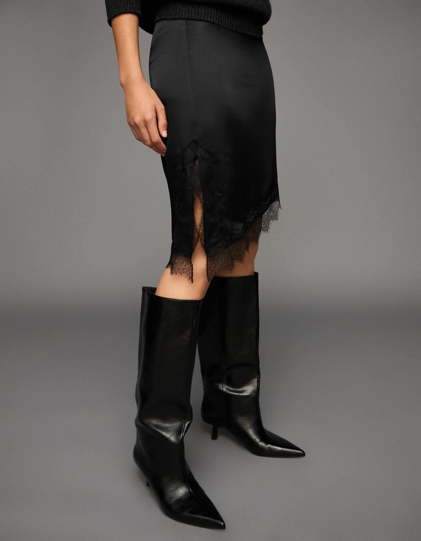 Minigonna in satin con pizzo-Nero