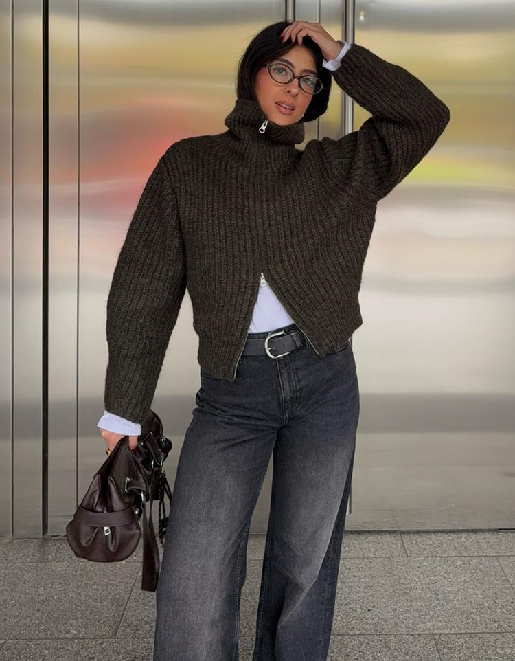 Cárdigan cremallera cuello alto