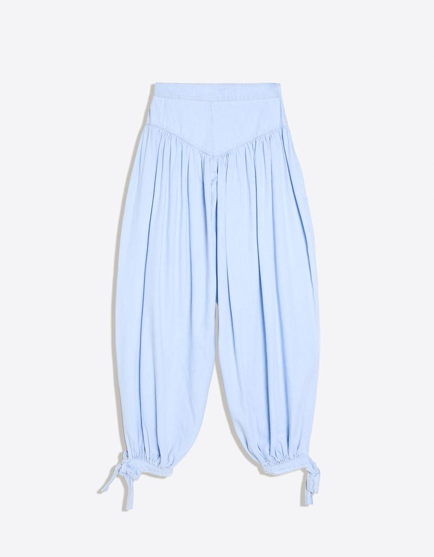 Light wash balloon jeans with knot detail-Light blue