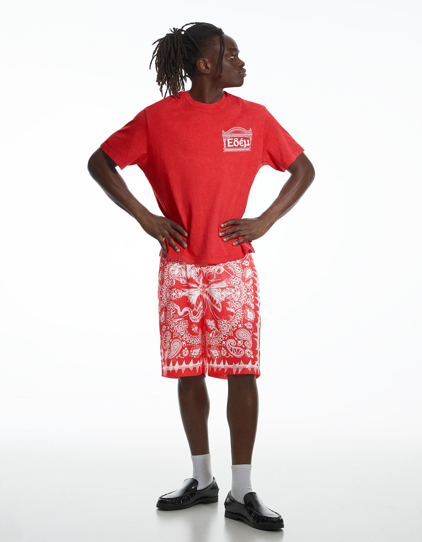 Bershka bermudy o kroju relaxed aries x bershka czerwony
