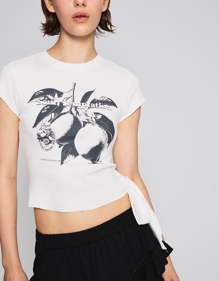 Printed short sleeve T-shirt with knot