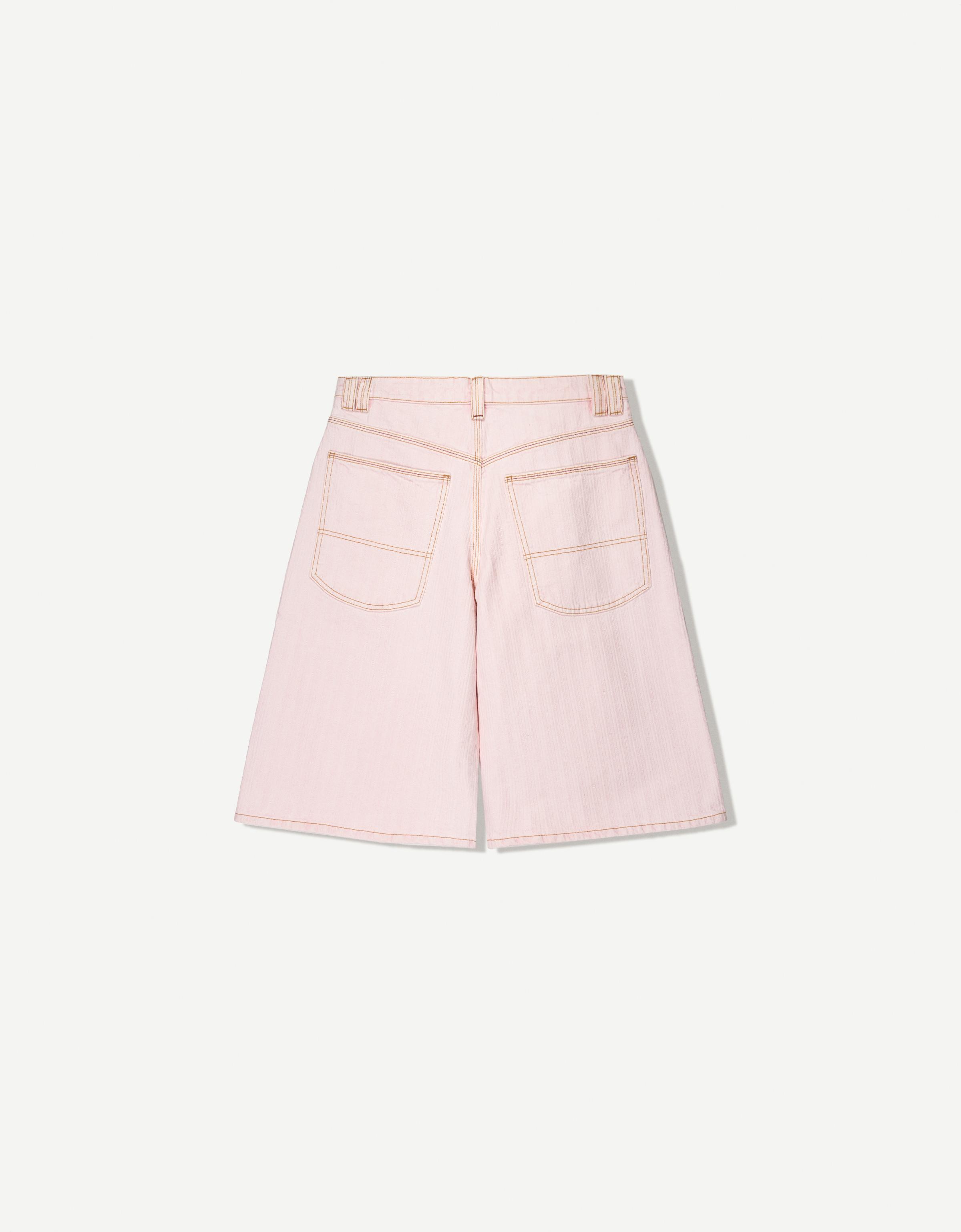 pantalon corto rosa bershka