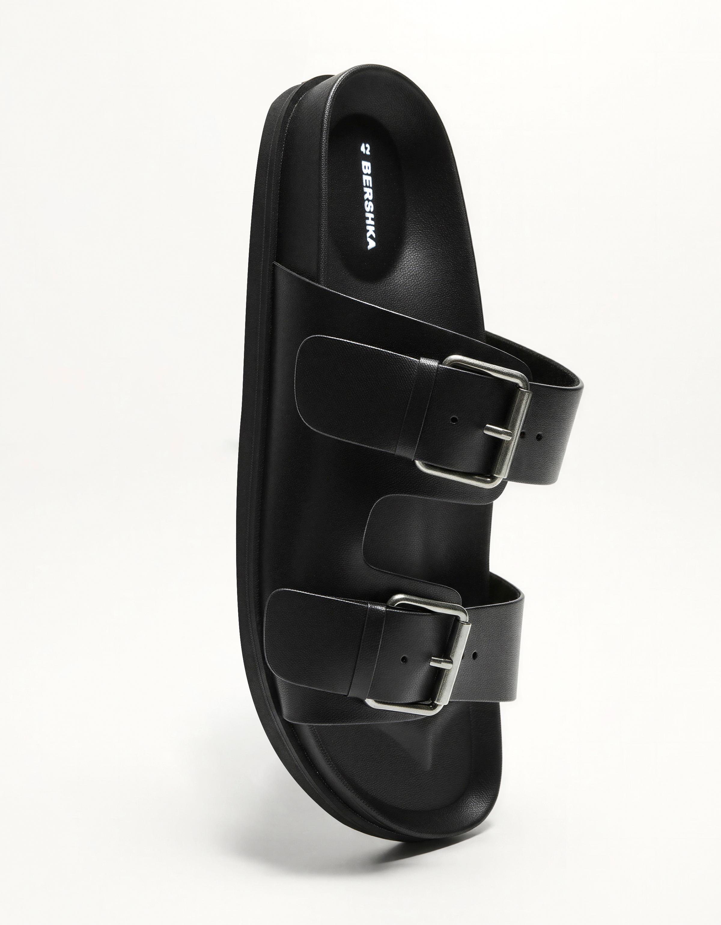 Buckled flat slider sandals — BLACK