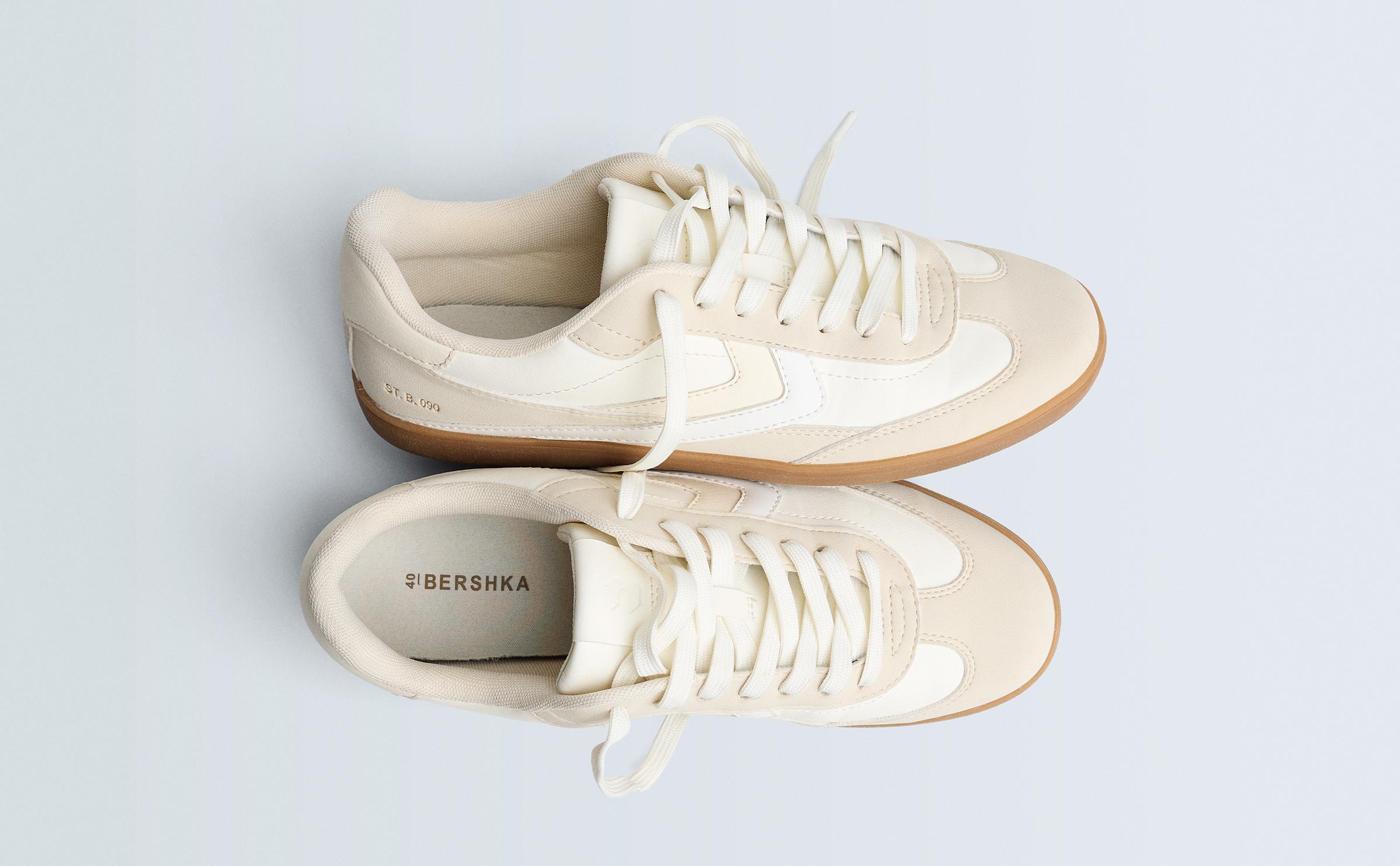 Retro trainers