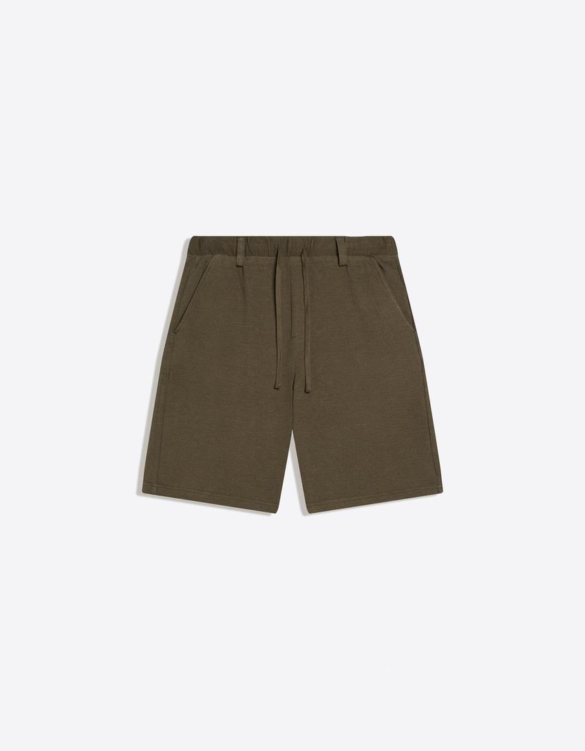 Waffle knit skater Bermuda shorts-Khaki