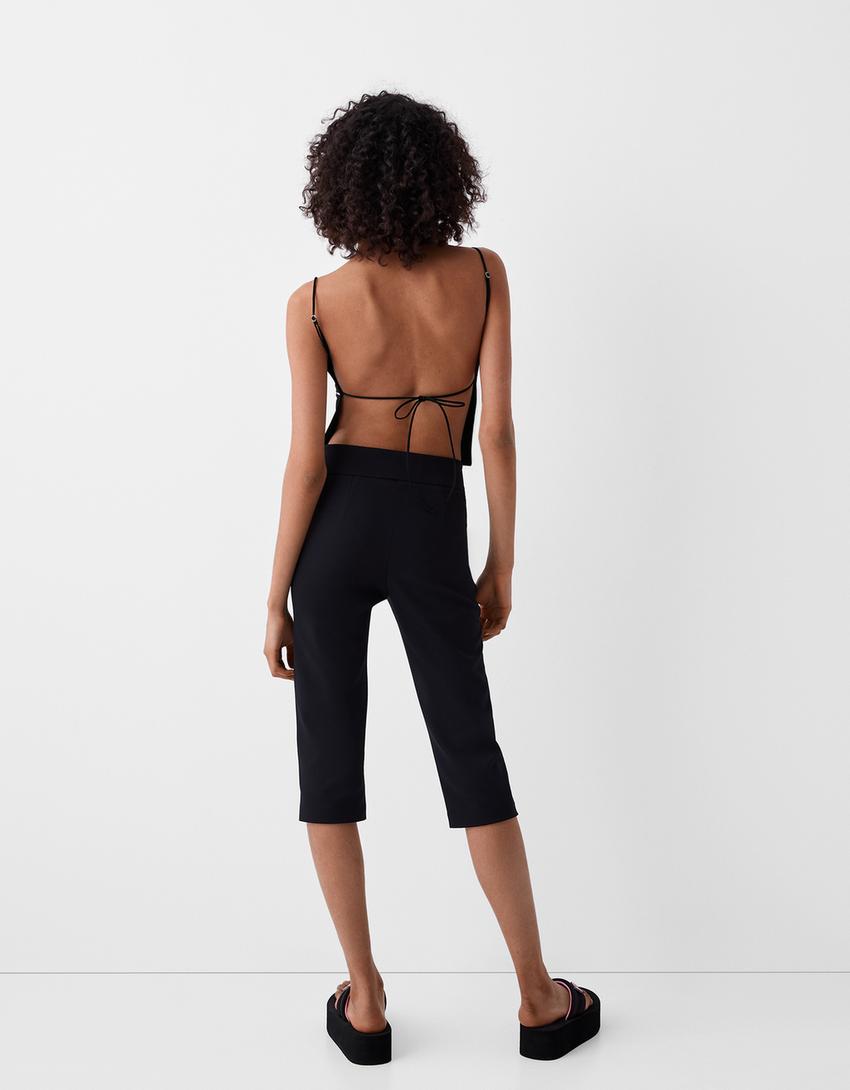 توب Hello Kitty Mania مطرز-أسود-1