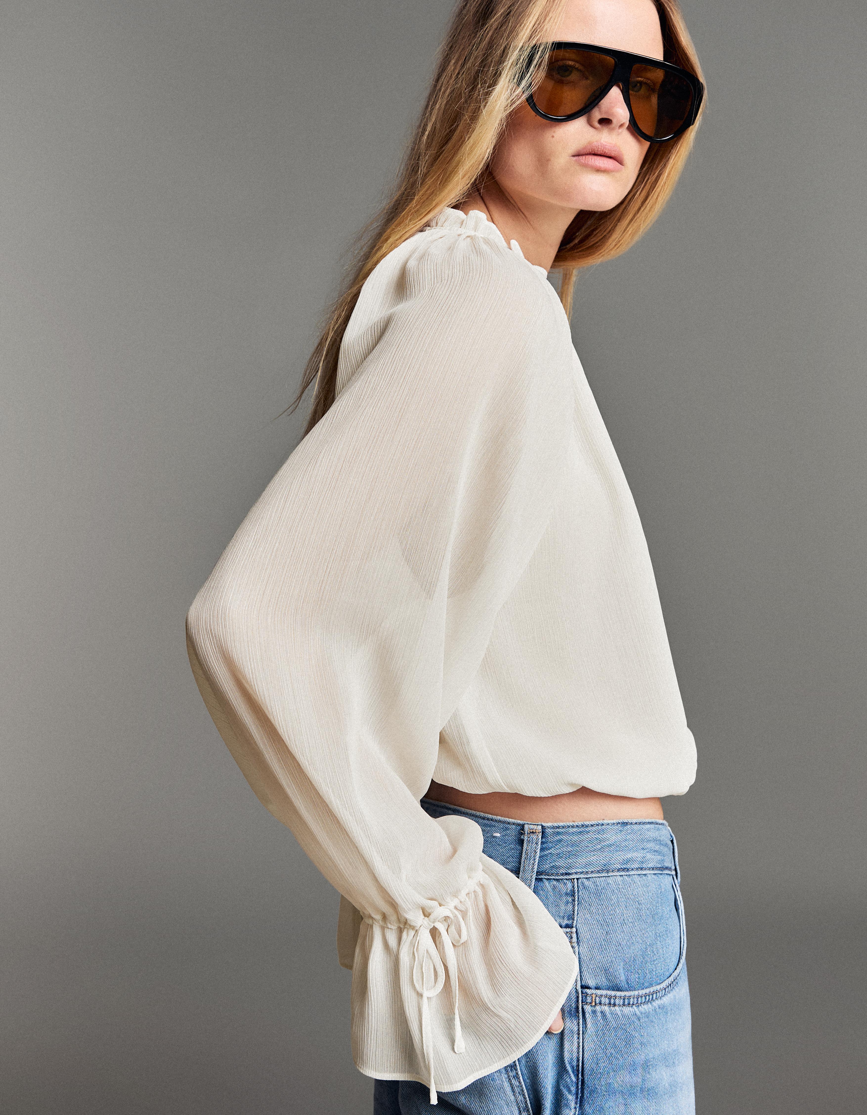 Long sleeve flowing shirt — Cream
