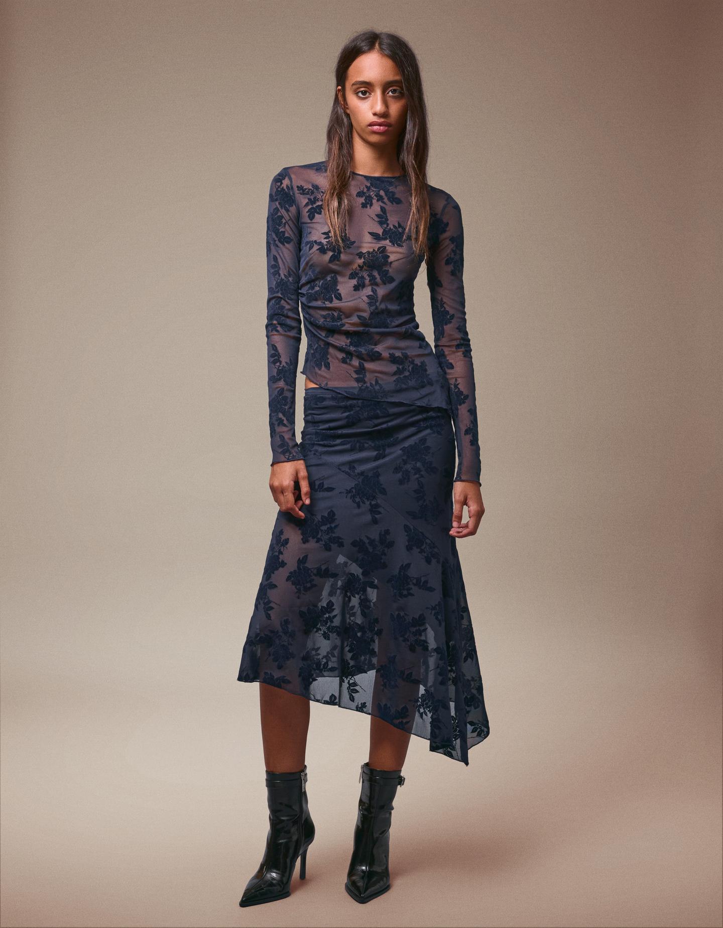 Bershka spódnica midi z nadrukiem granatowy