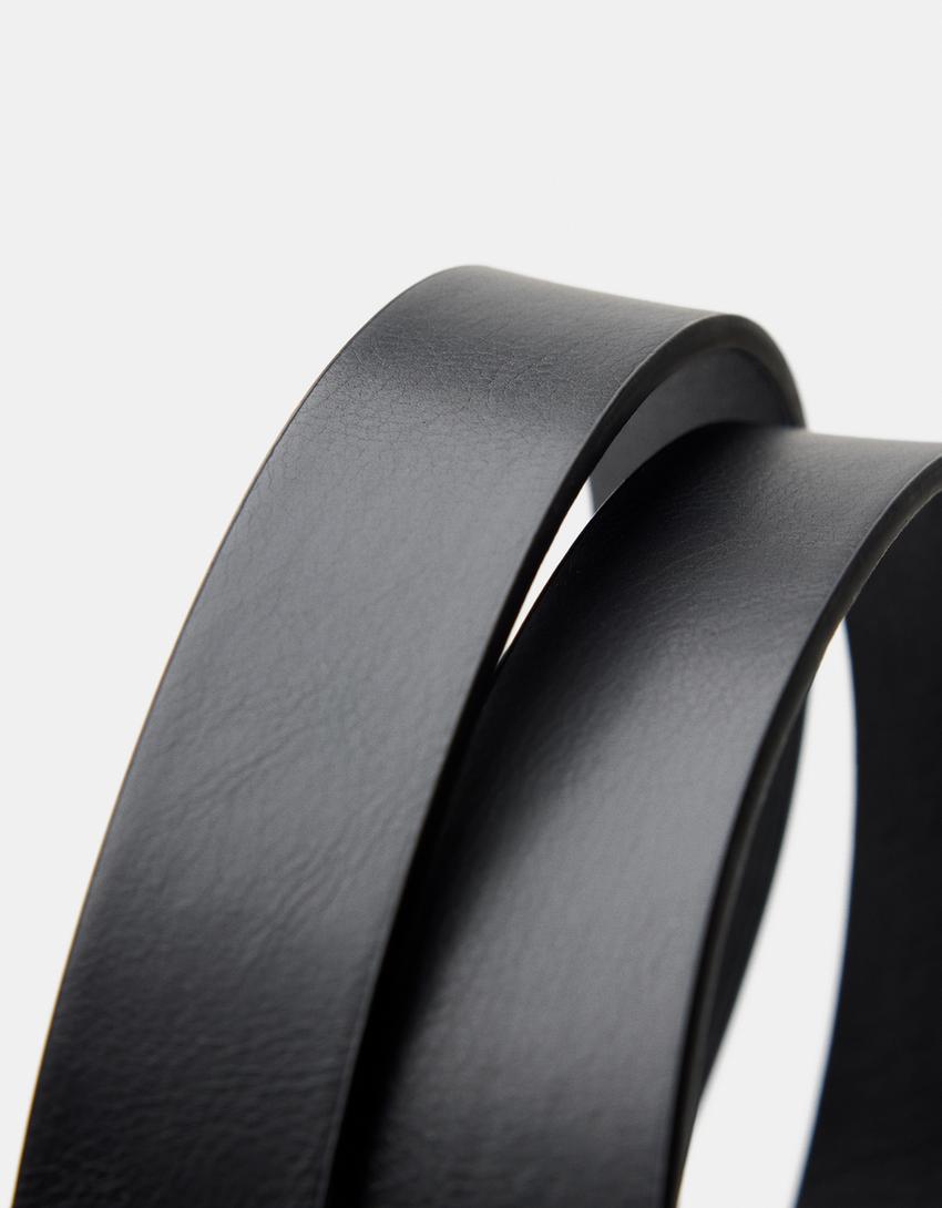 Thin faux leather belt-Black