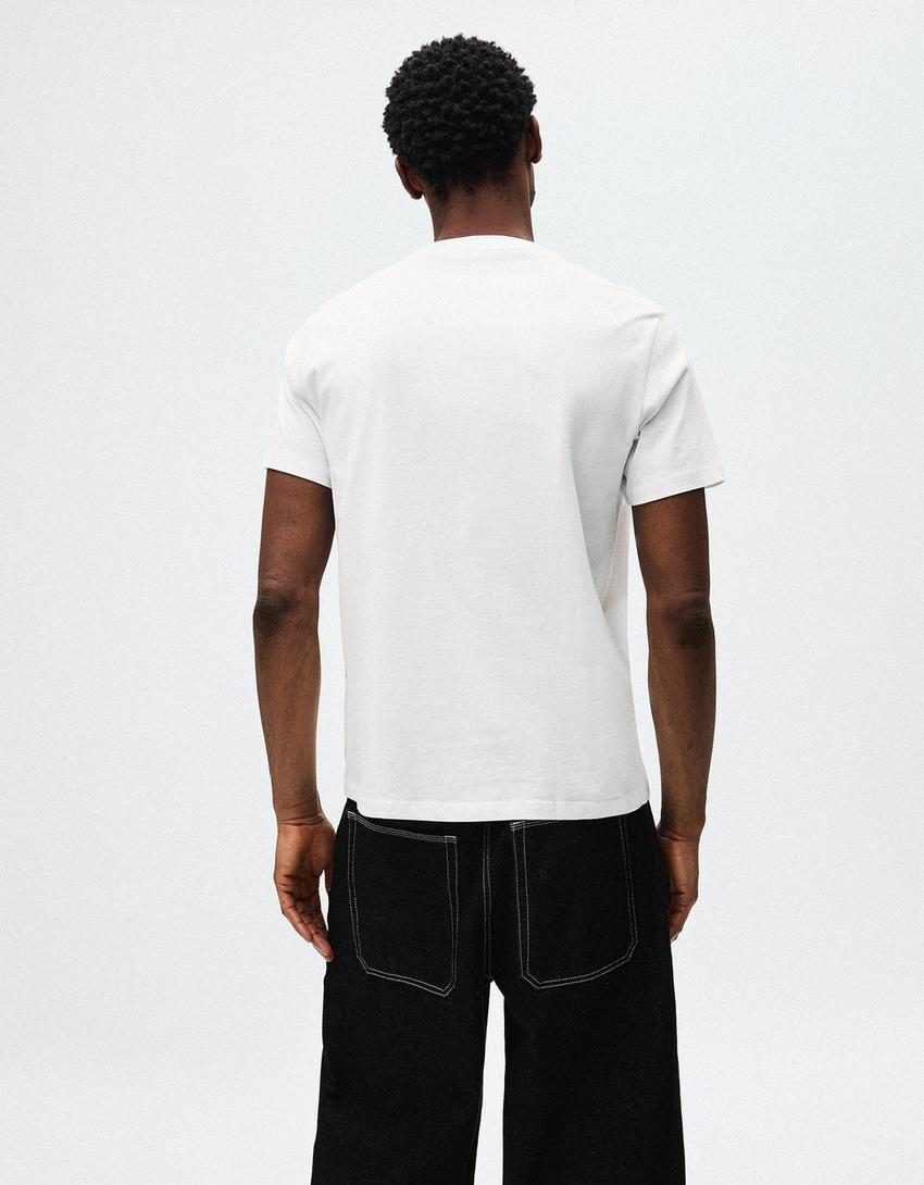 short sleeve T-shirt