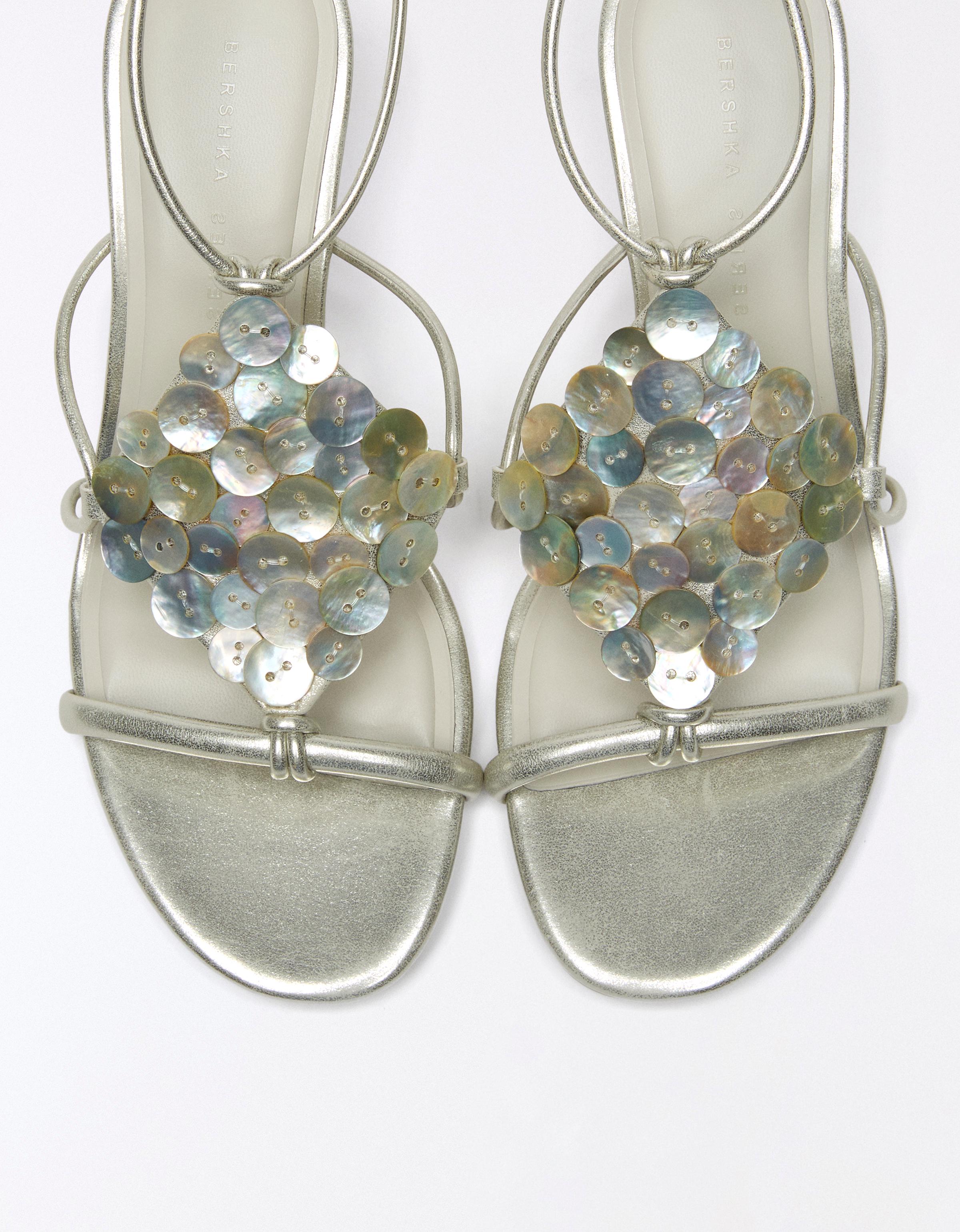 Heeled sandals with appliqués — ECRU