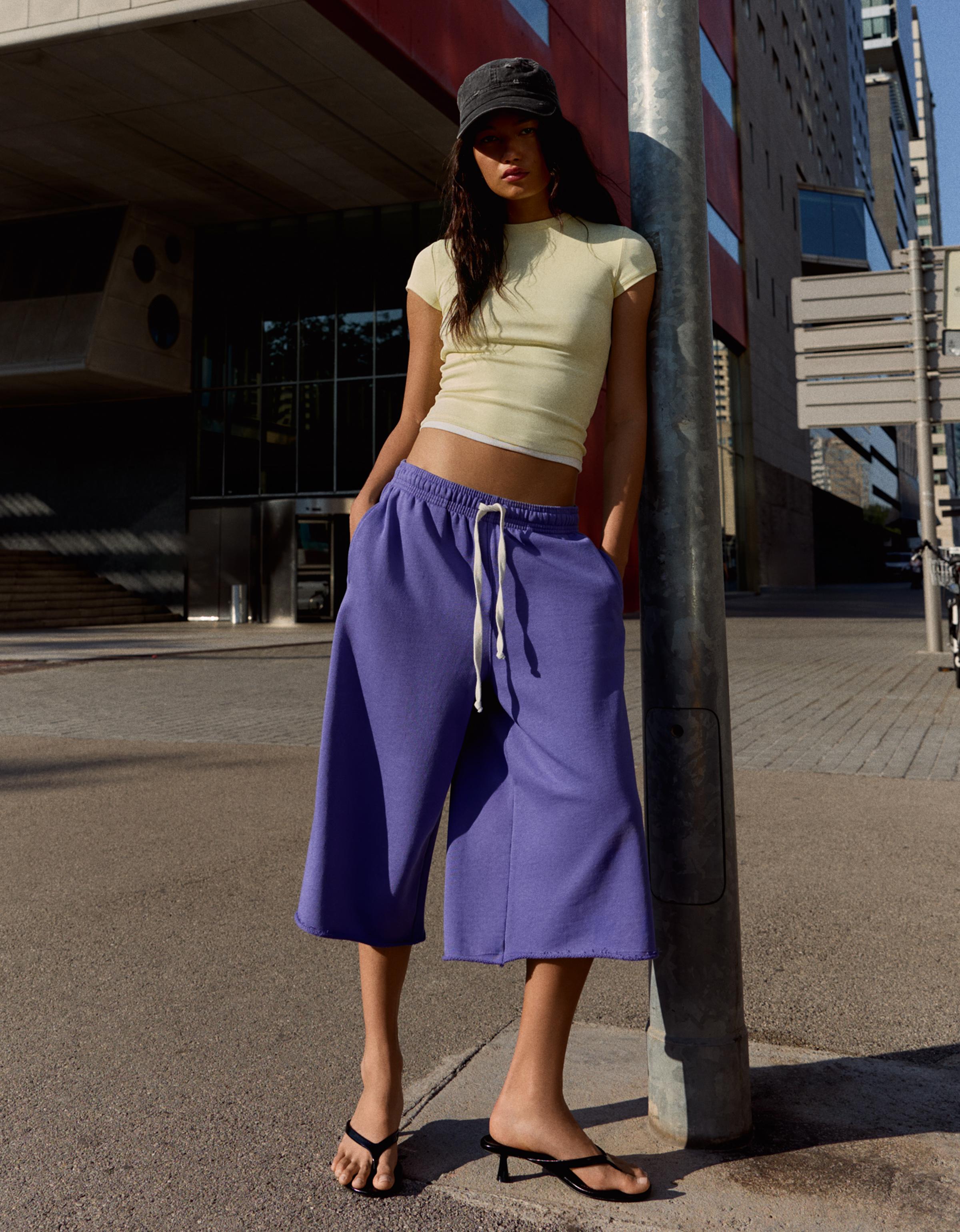 Short sleeve round neck T-shirt — Yellow