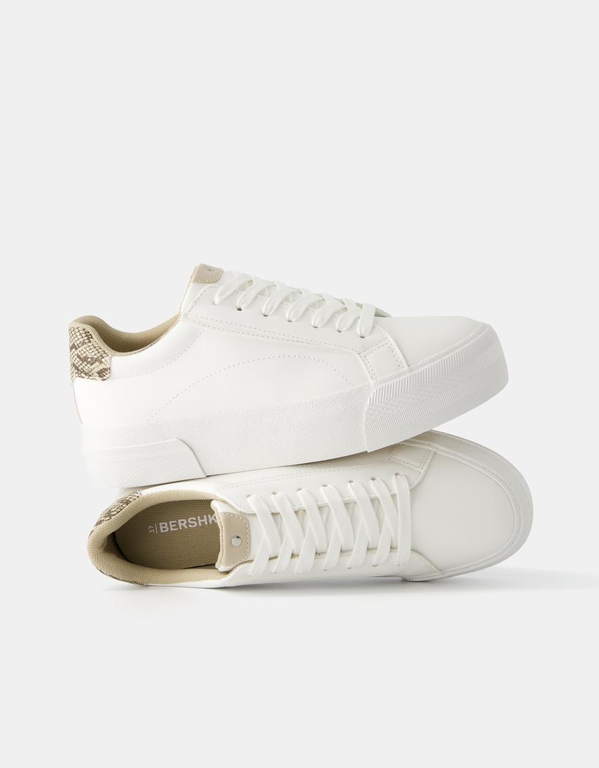 حذاء رياضي بنعل سميك وتفصيل طبعة حيوانية-أبيض-4