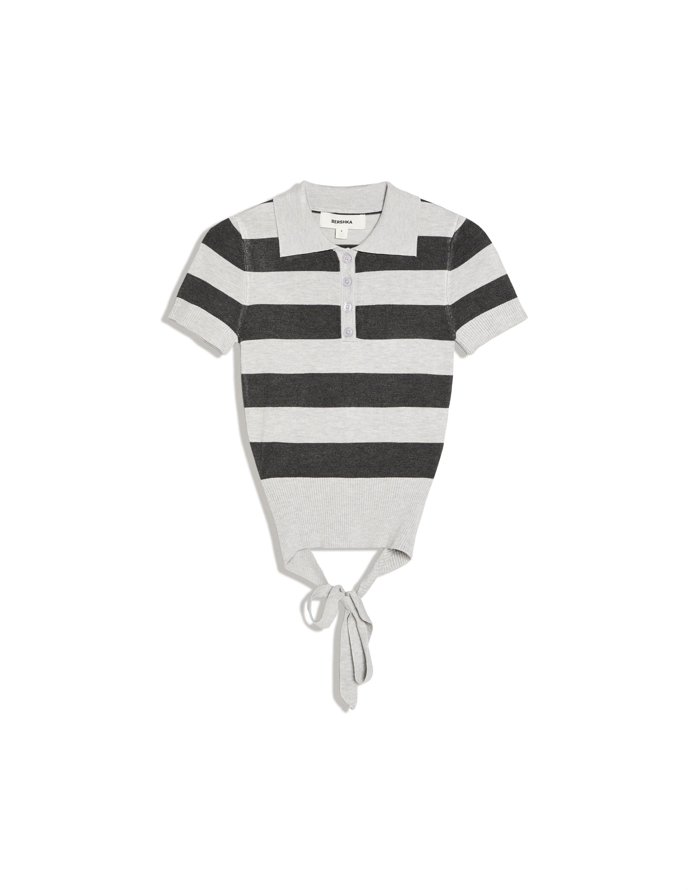 Short-sleeved stripe knit jumper — Grey