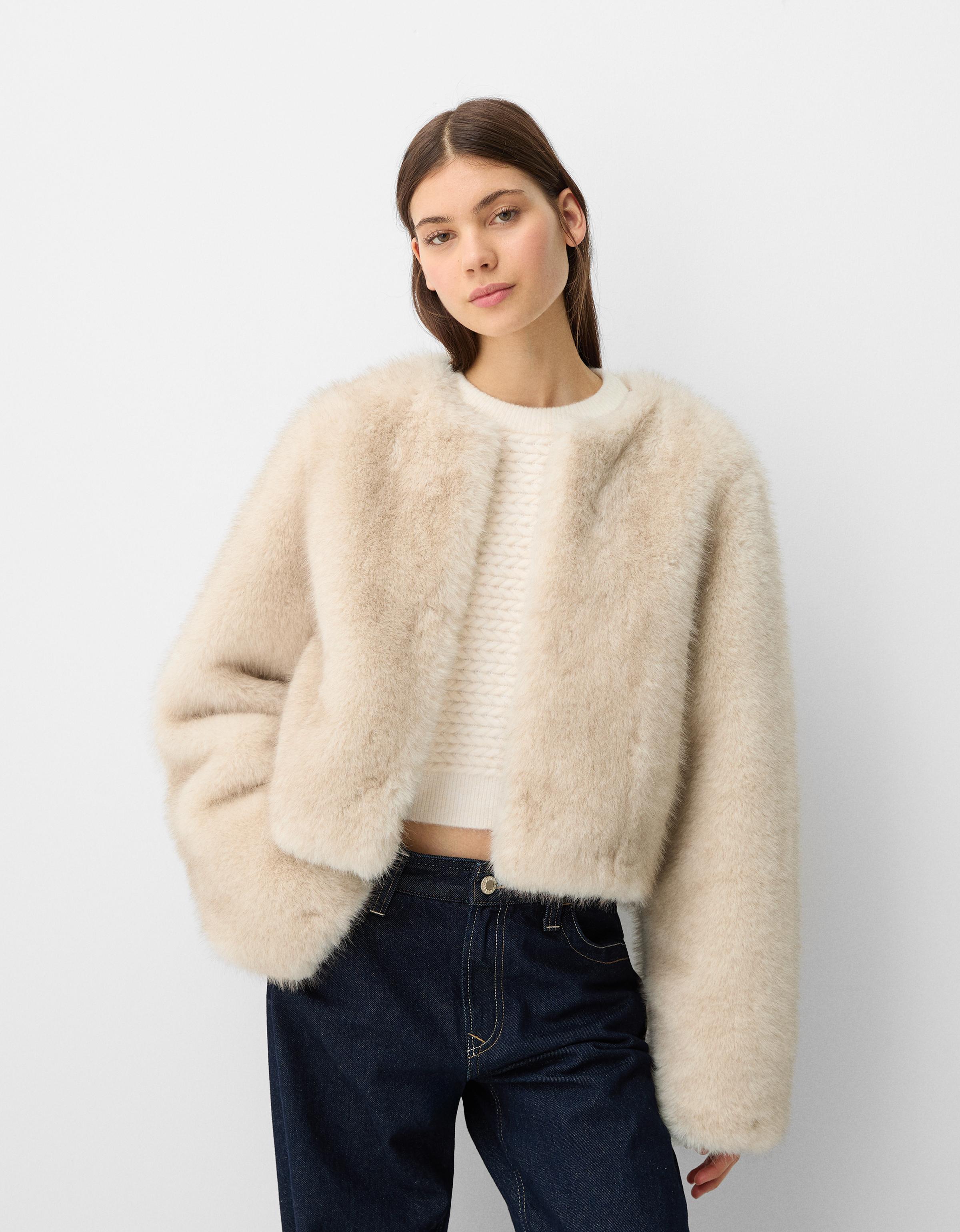 Bershka Mantel Aus Kunstfell Damen L Beige