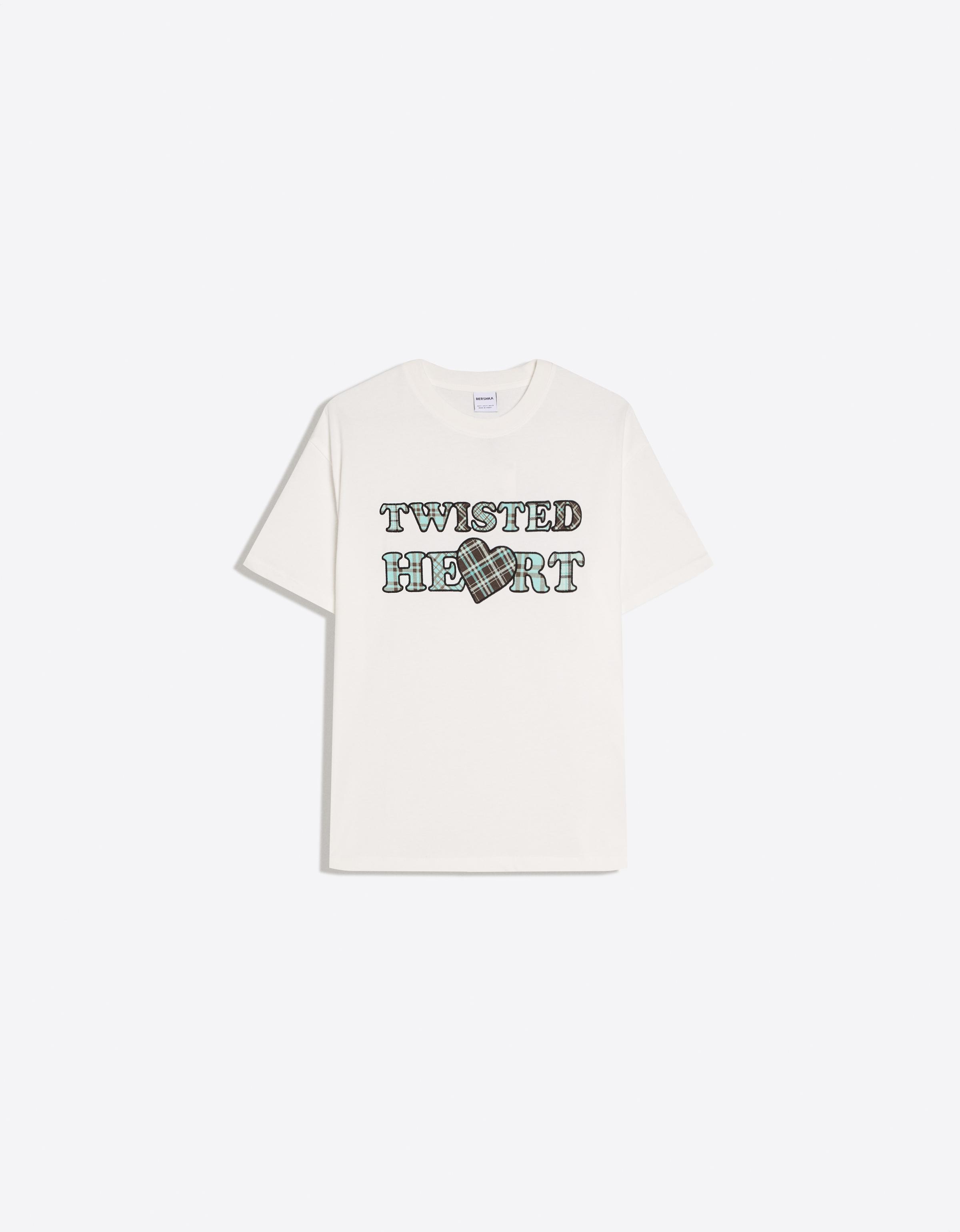Short sleeve patch T-shirt
