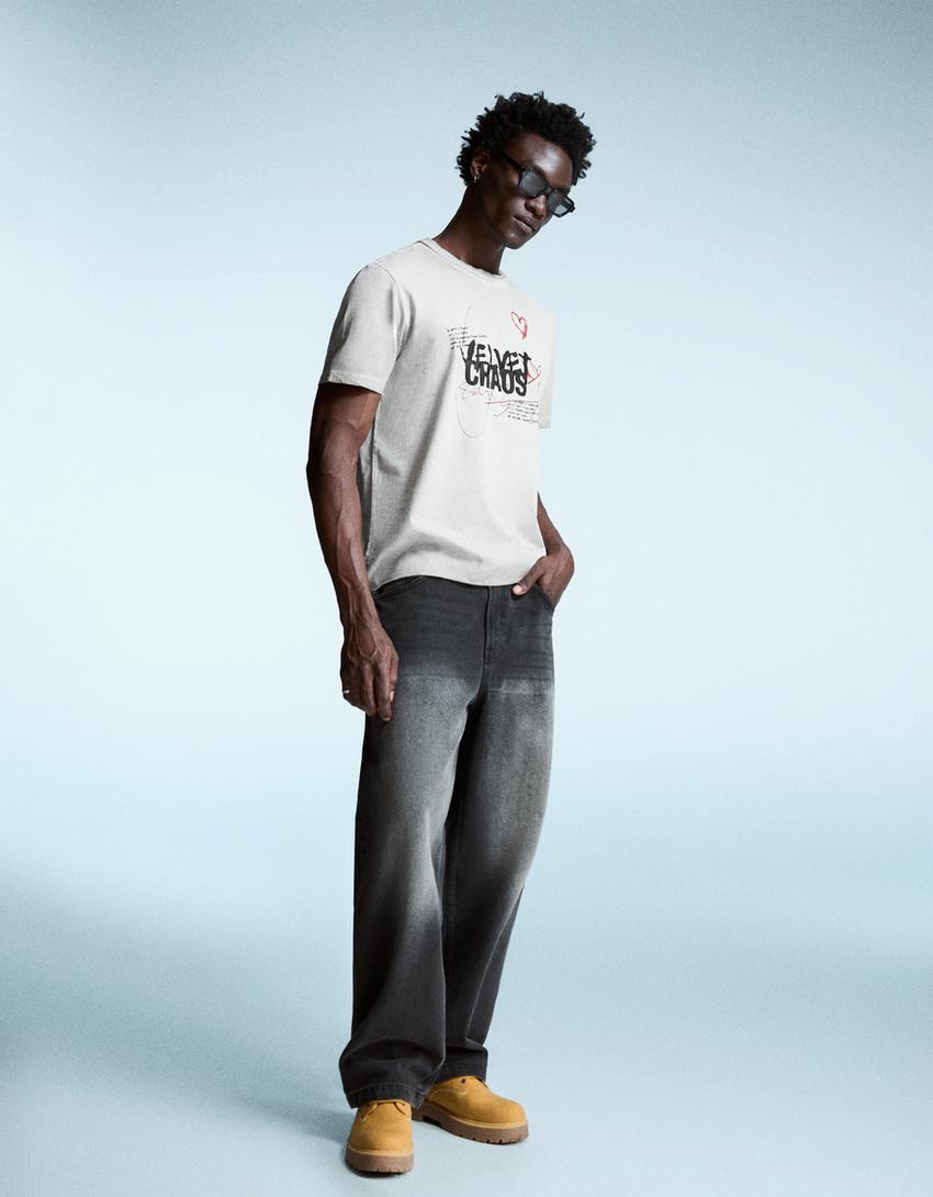 Kortärmad t-shirt med tryck-Mörkgrå