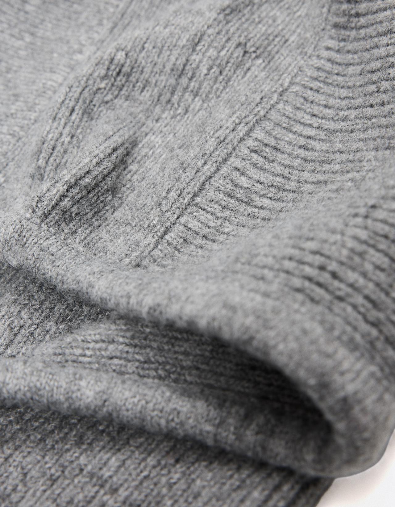 Knit balaclava — Grey