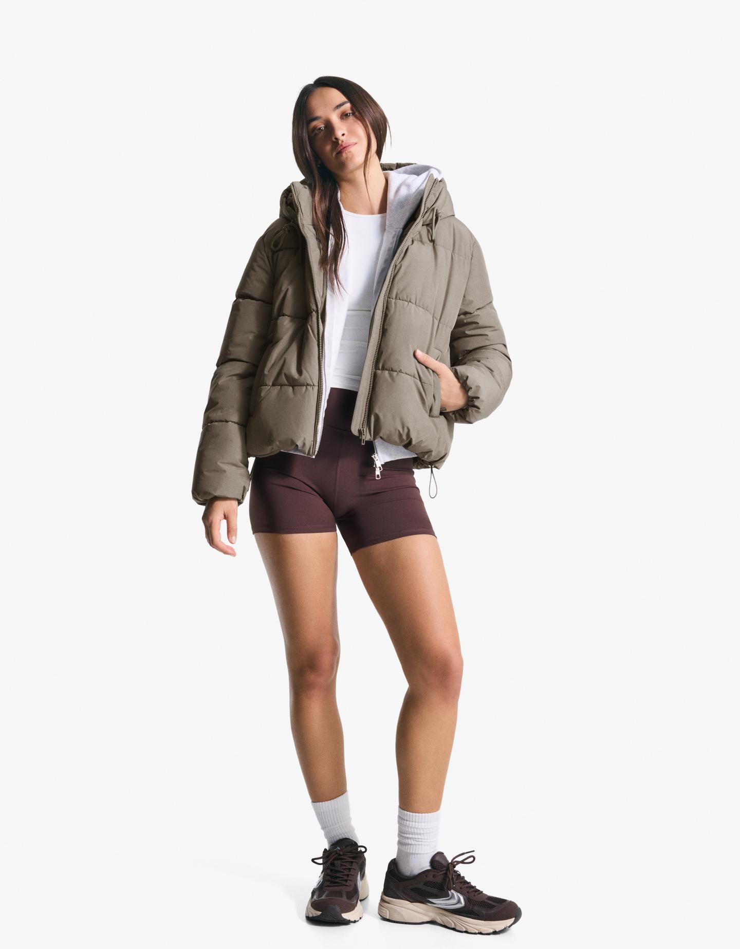 Bershka puchowa kurtka wodoodporna, wiatroodporna i termoizolacyjna khaki