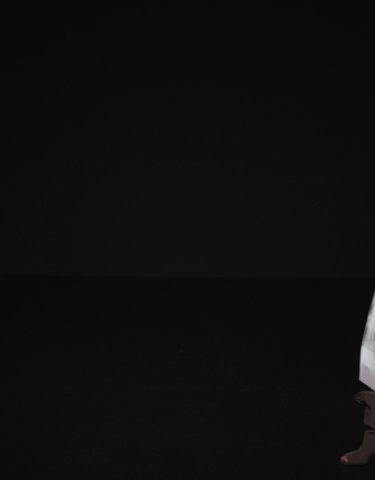 Büzgülü tül midi elbise - Görsel 15