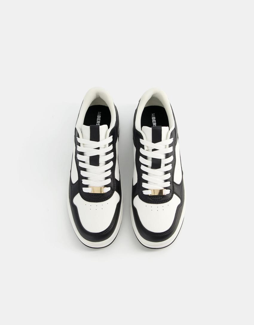 حذاء رياضي متباين-أسود