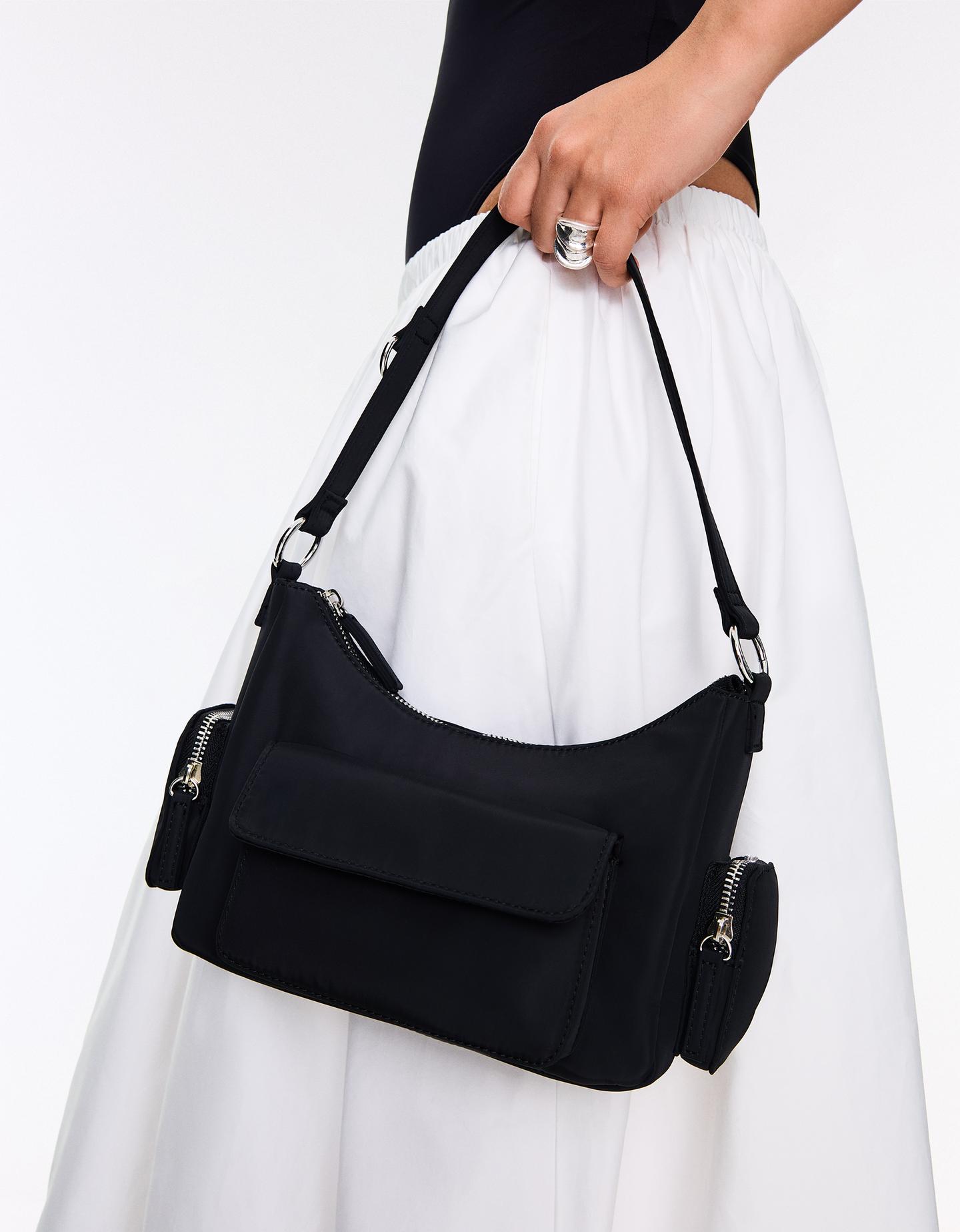 Bershka torba z wieloma kieszeniami czarny