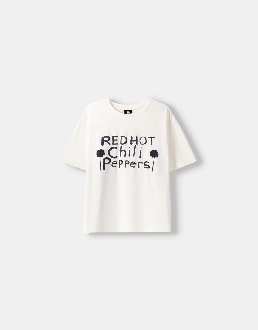 تيشرت بشعار ريد هوت تشيلي بيبرز وأكمام قصيرة-كريمي-5