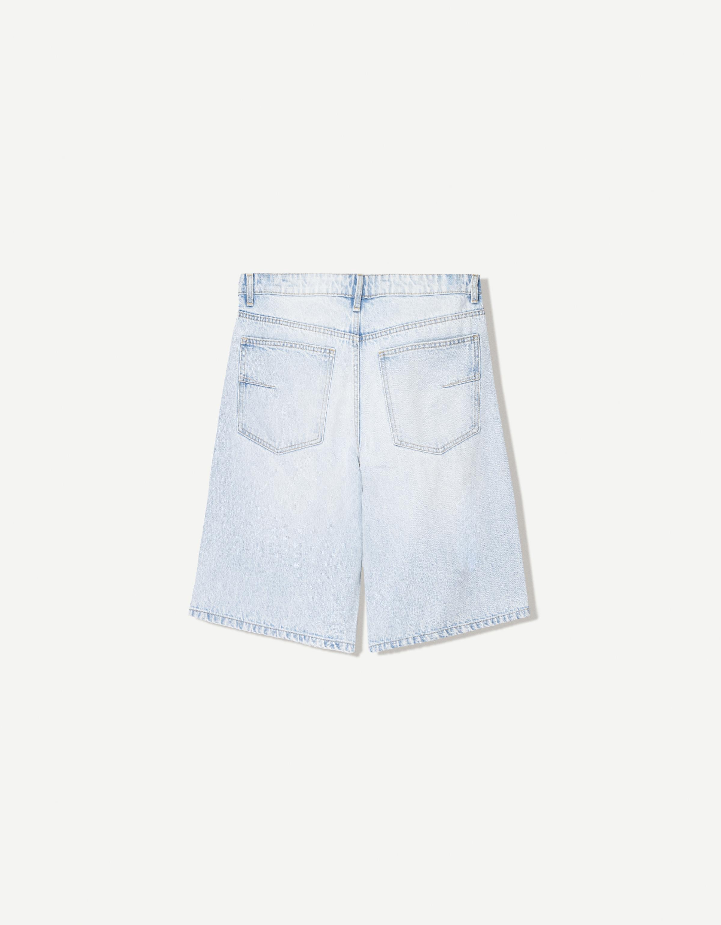 【DEARMINE】Blanc Two Tuck Bermuda Denim Baggy denim Bermuda shorts - Shorts and jorts - Men | Bershka