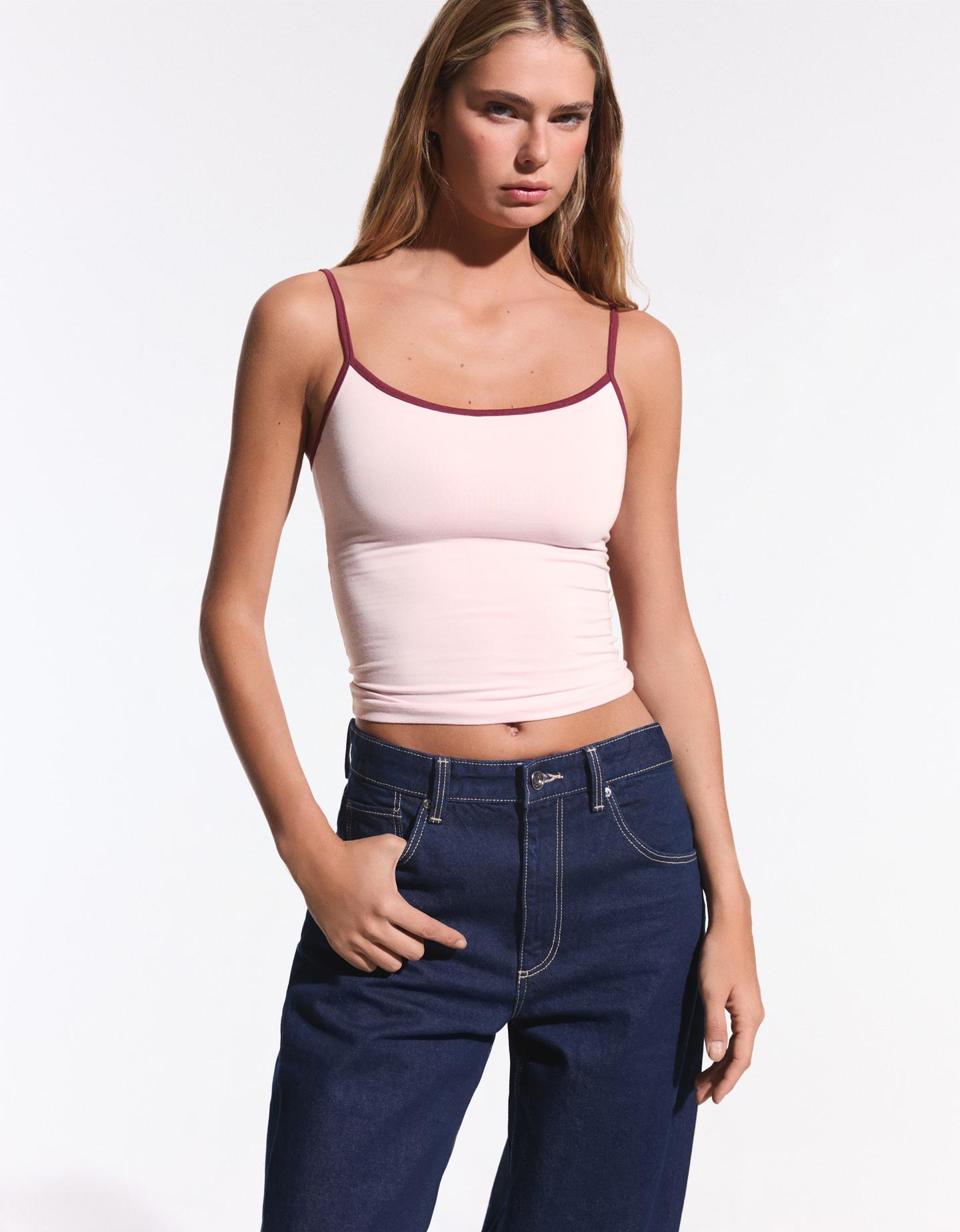 Bershka bluzka na ramiączkach różowy