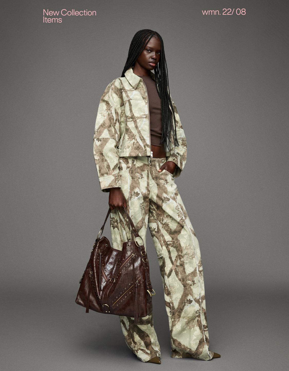 Cazadora denim cropped print