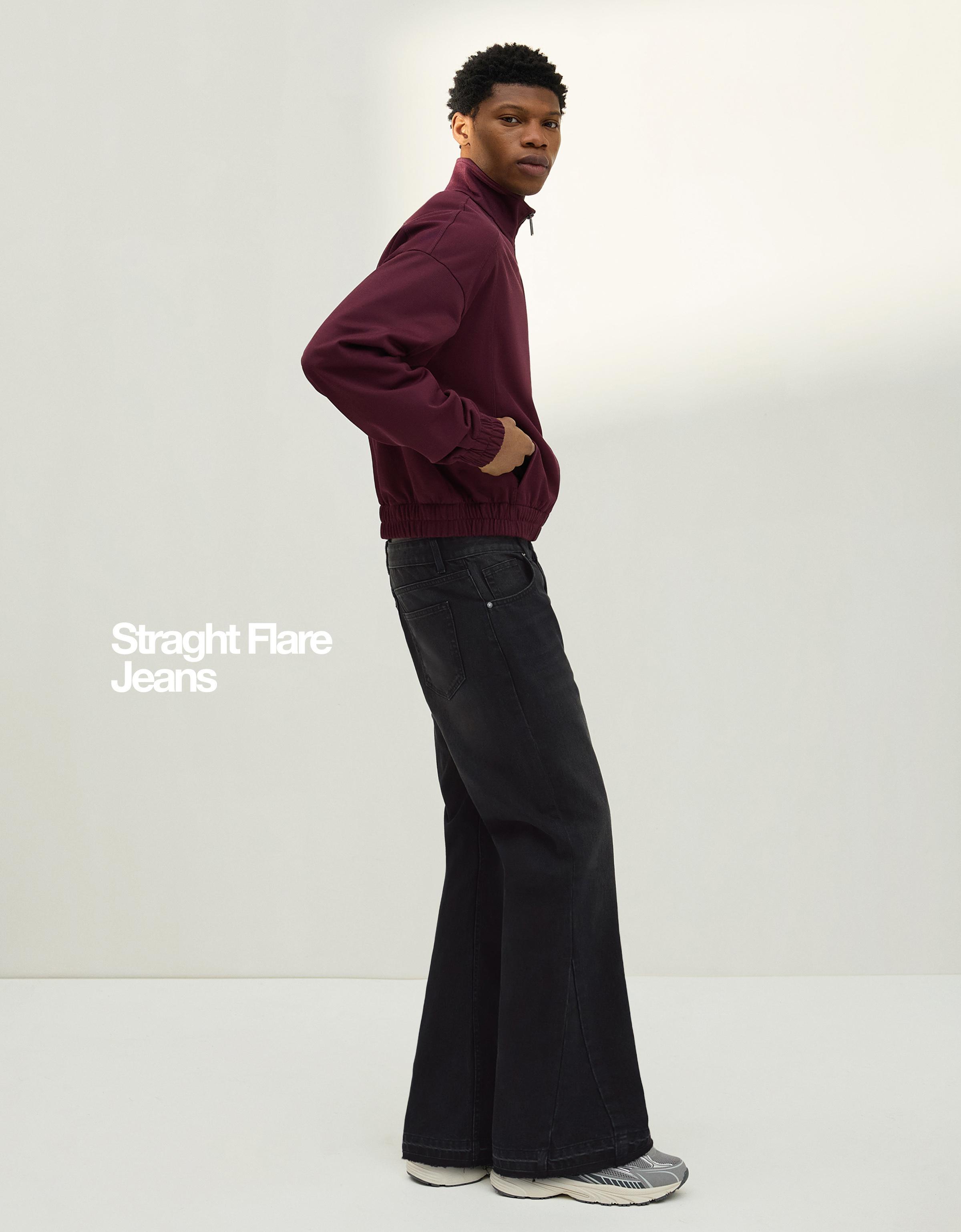 Straight-fit flared jeans — Black