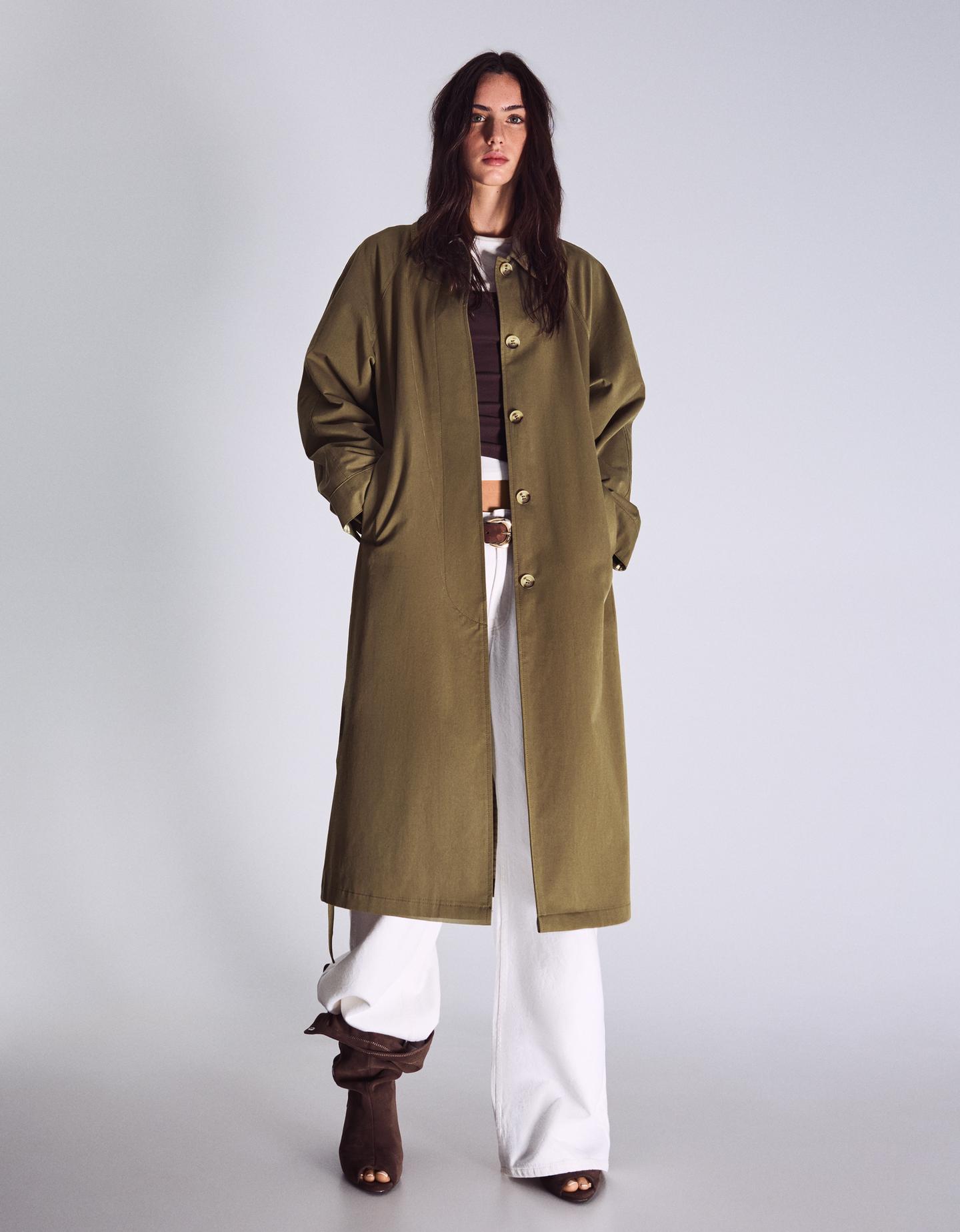 Bershka długi trencz khaki