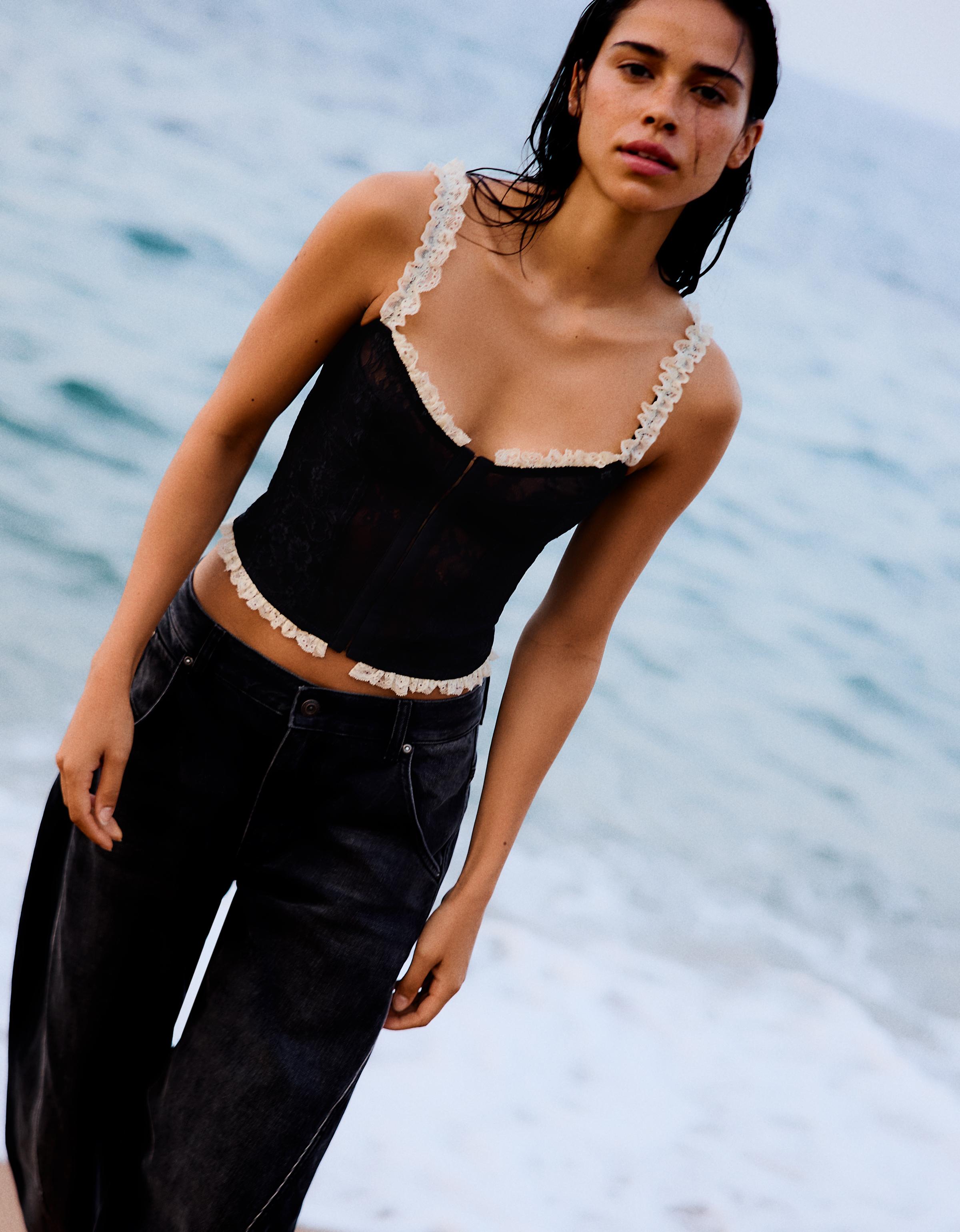 Lace corset top — Black