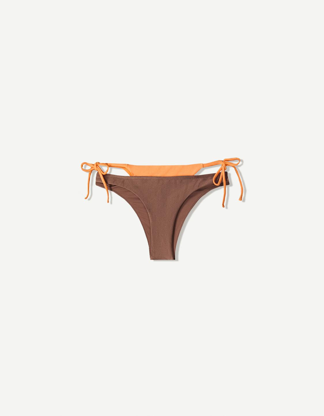 Layered bikini bottoms