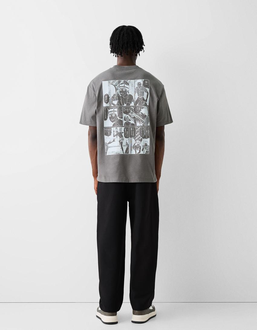 تيشرت جونجي إيتو بقصّة مربعة وأكمام قصيرة-رمادي-1