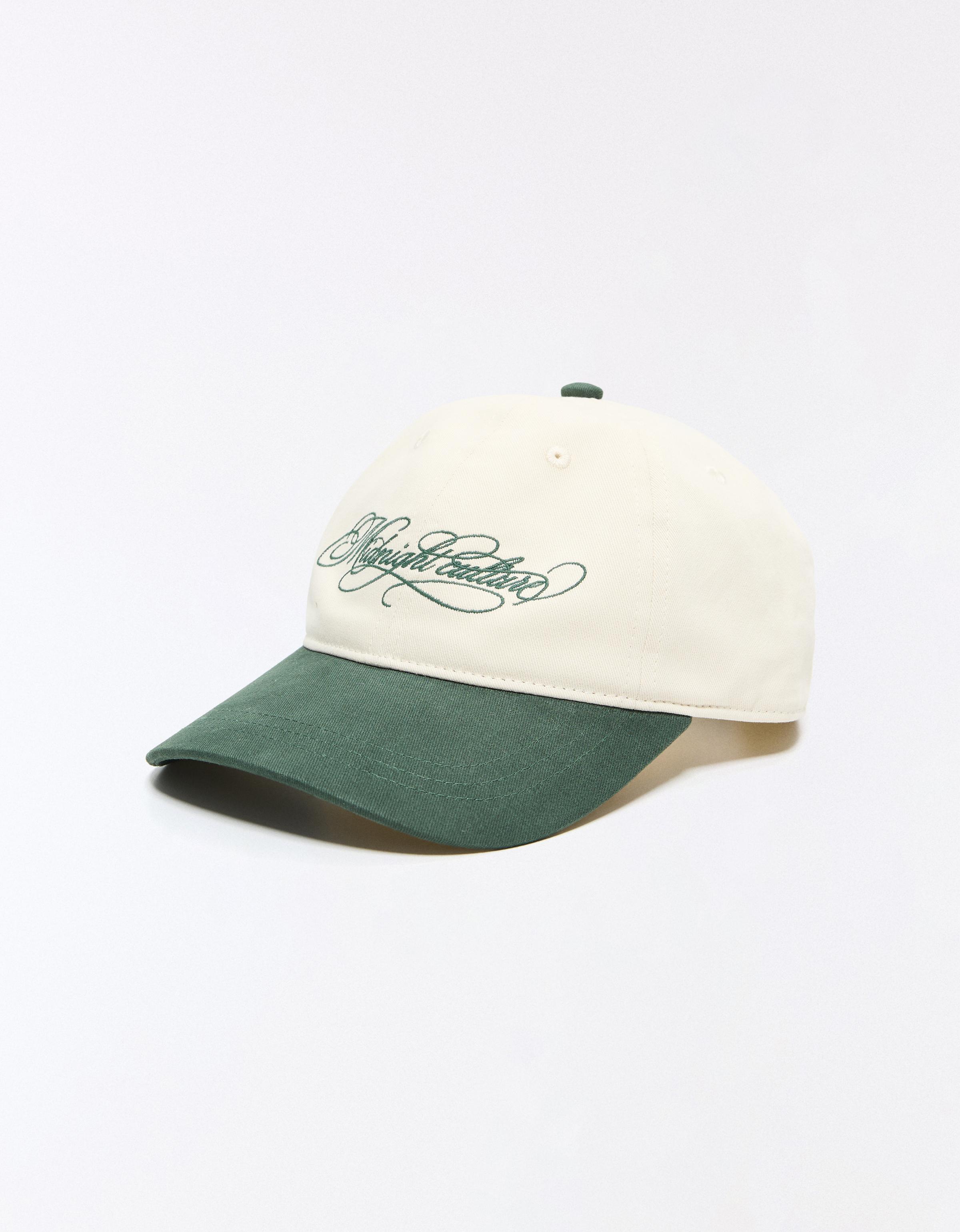 Embroidered cap — White