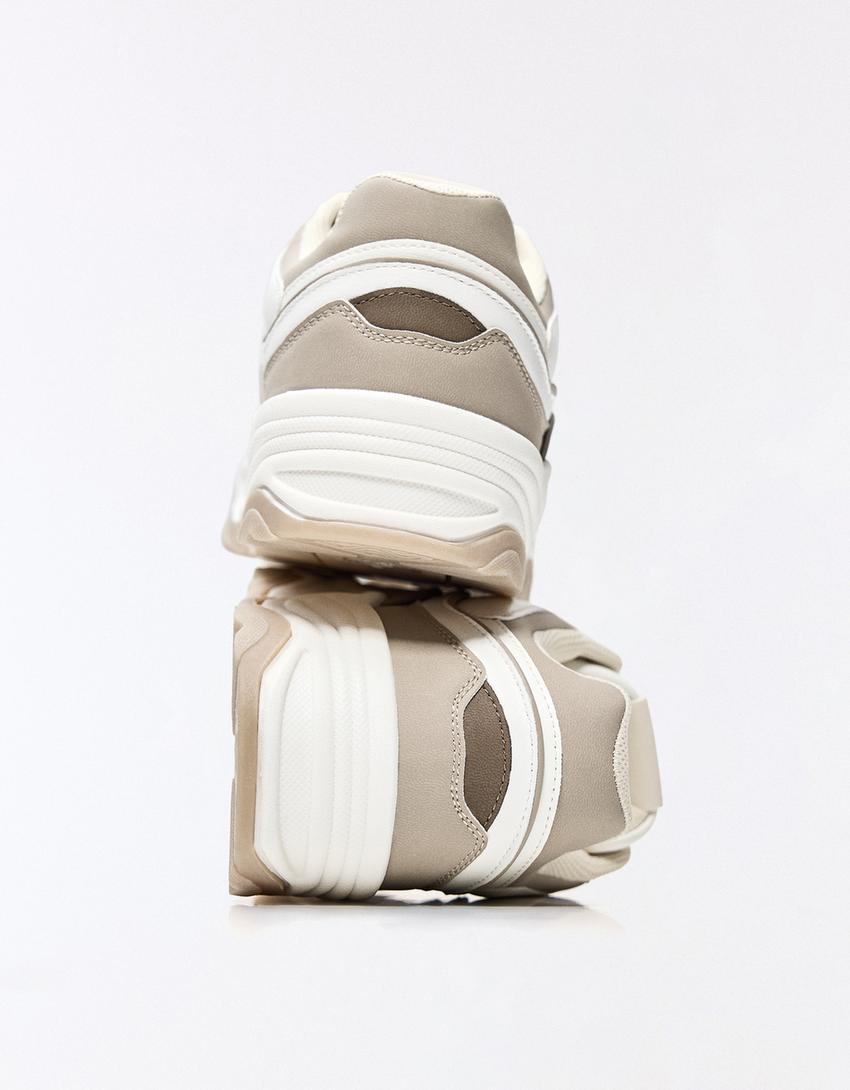 Объемные кроссовки Street-Белый