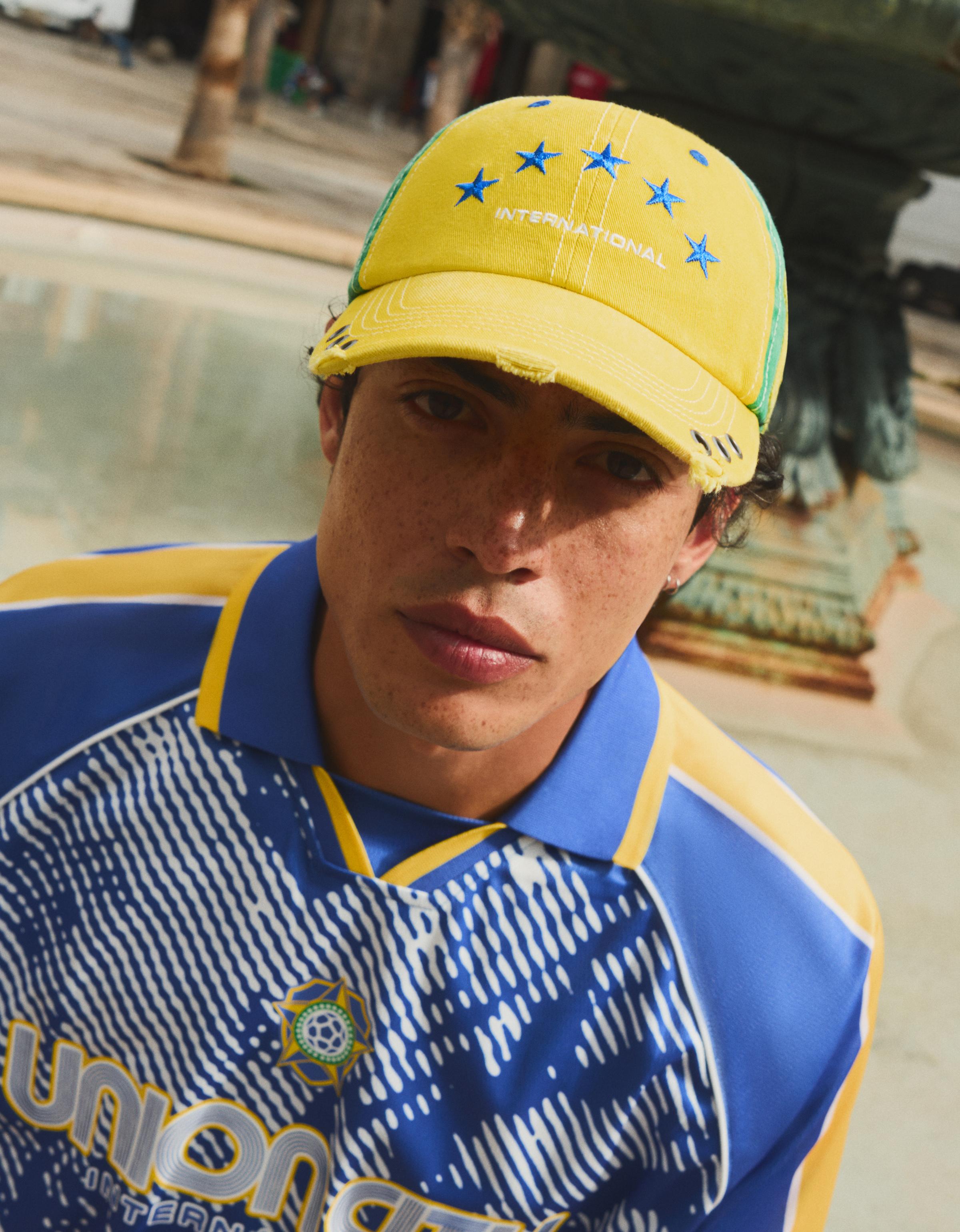 Brazil embroidered cap — Yellow