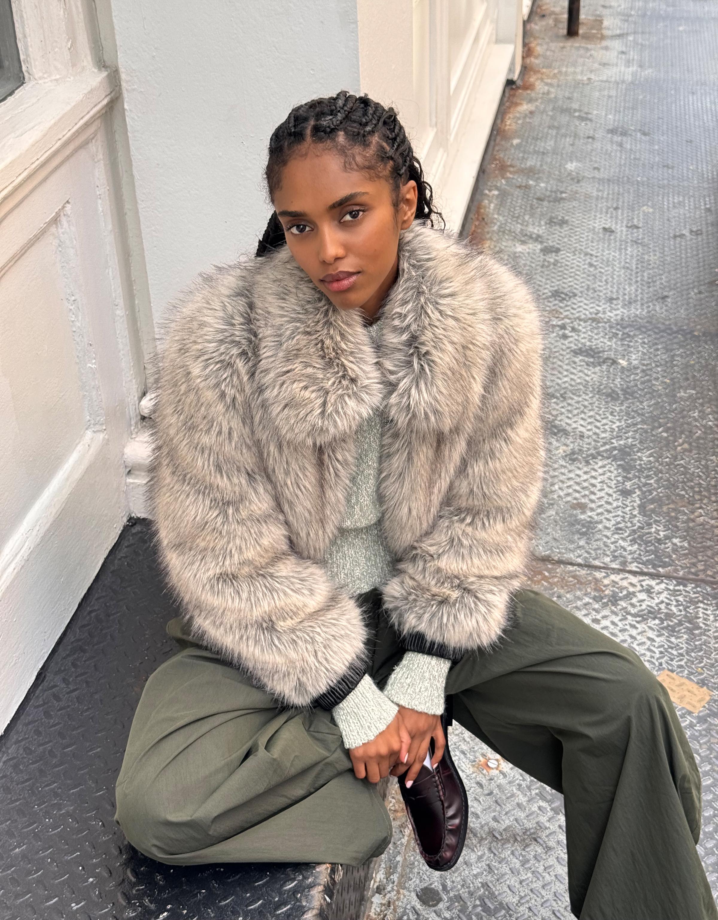 Bershka Kunstfelljacke Mit Reißverschluss Damen Xs Grau