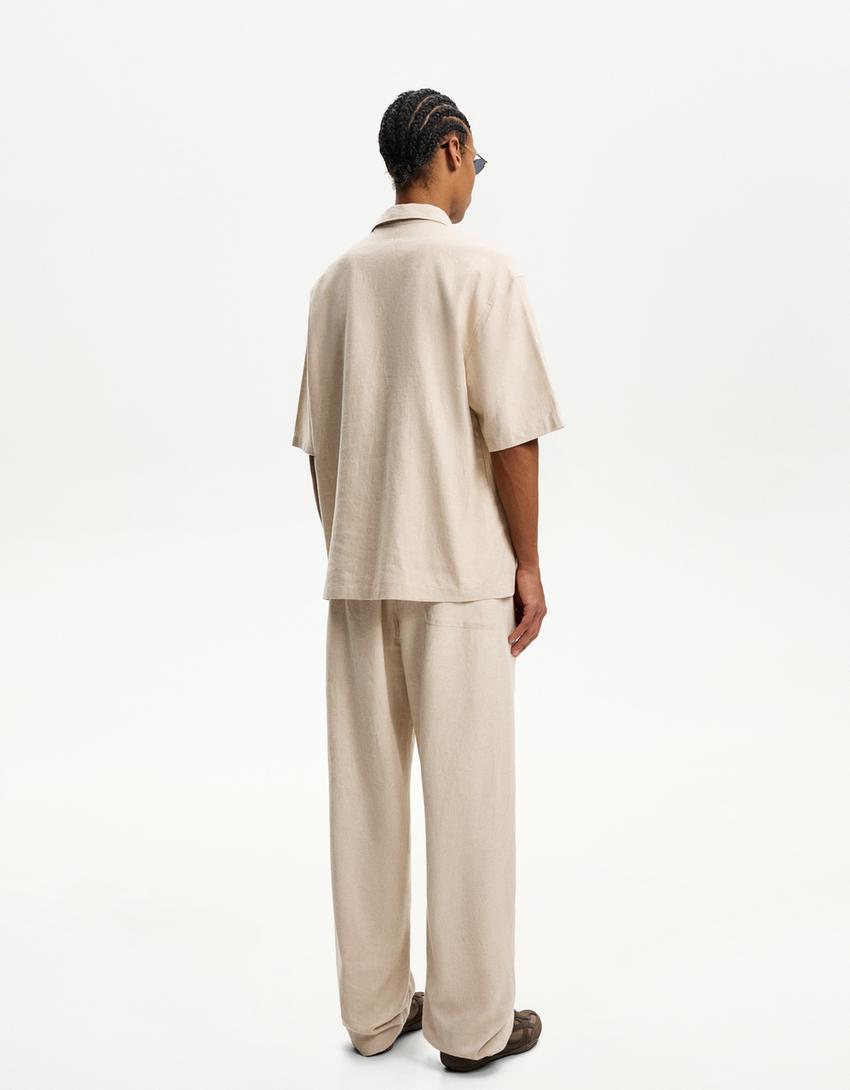 بنطلون رياضي بمزيج كتاني وساق عريضة-رملي