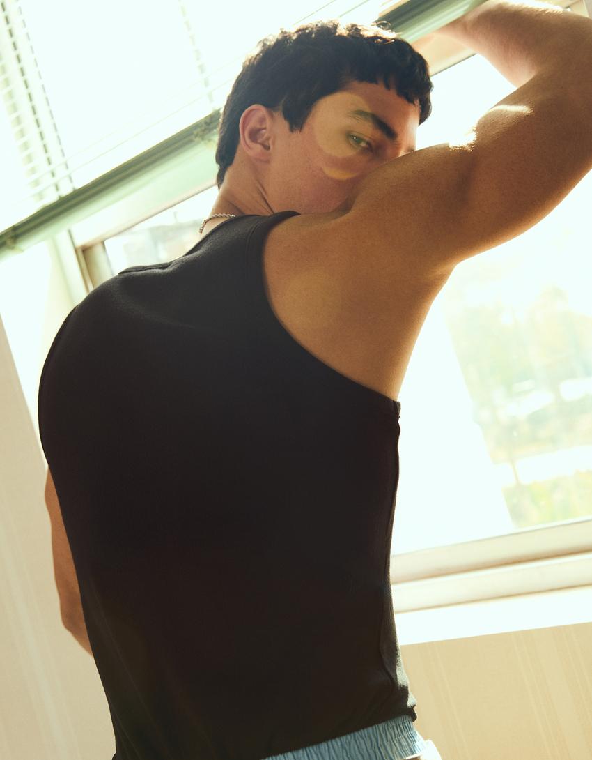 Askılı baskılı tişört-Siyah