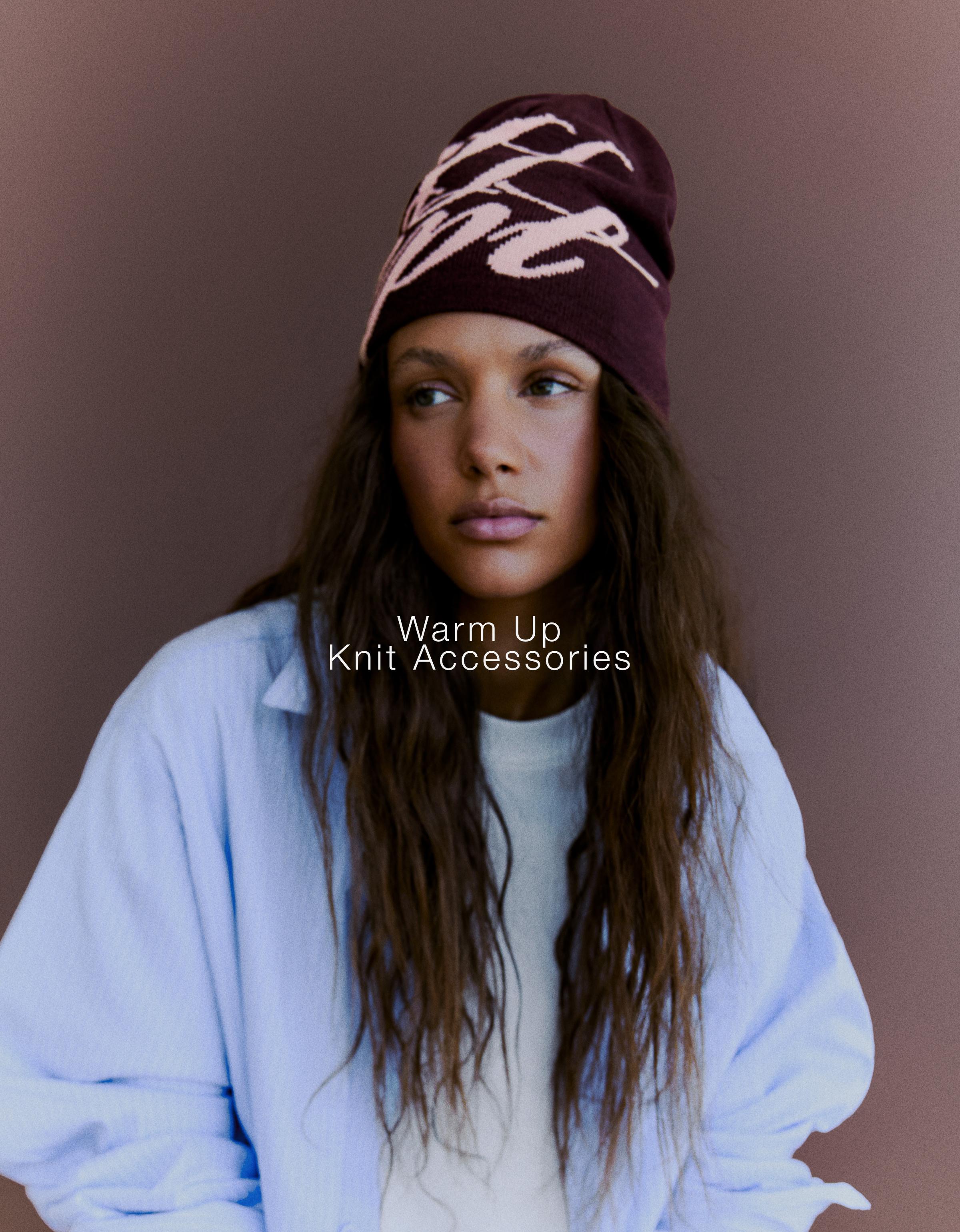 Graphic beanie — Burgundy