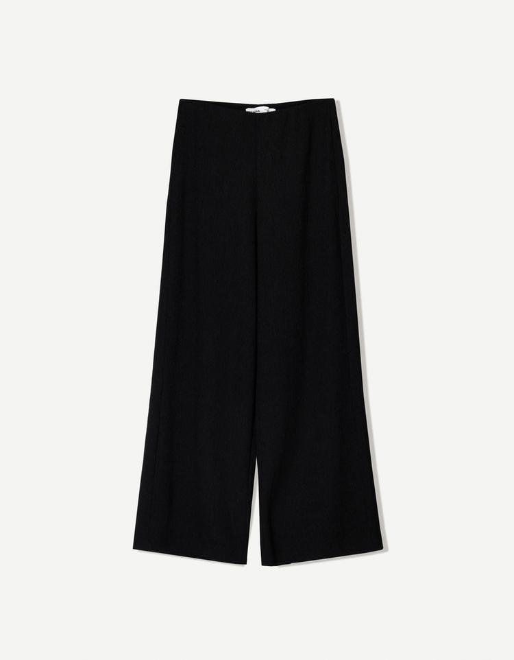 Wide-leg trousers