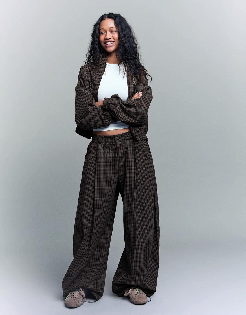 Checked parachute trousers-Dark grey