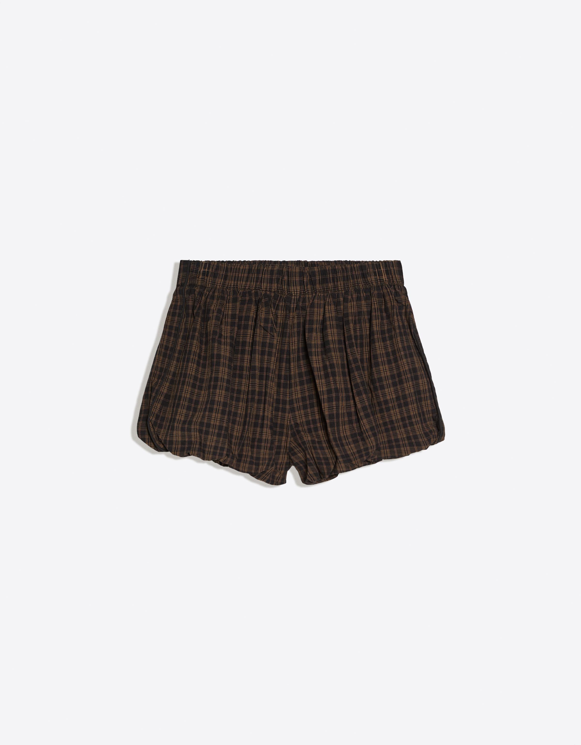 Check balloon mini shorts — Brown
